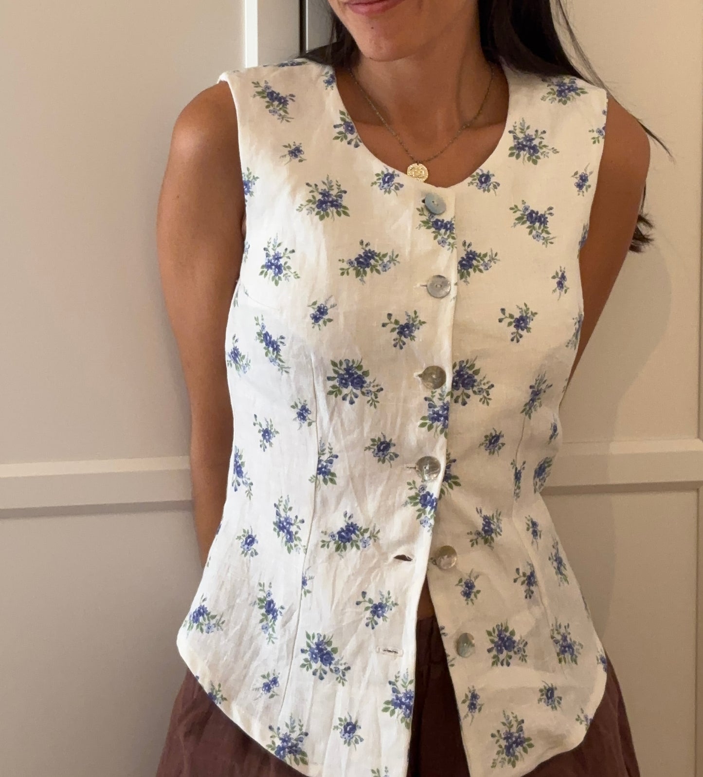 Nua flowers vest